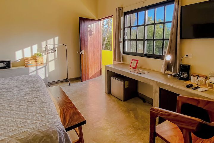 Room 20 of 151