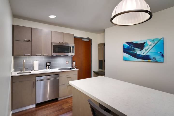 Private kitchenette