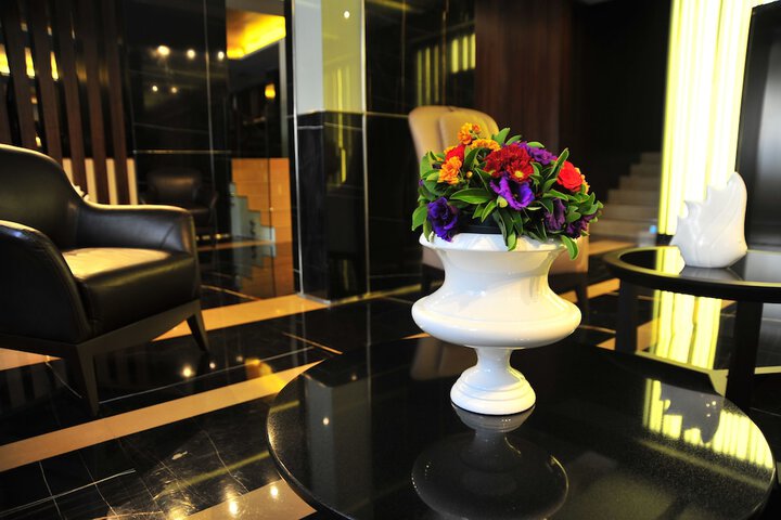 Hotel Lobby