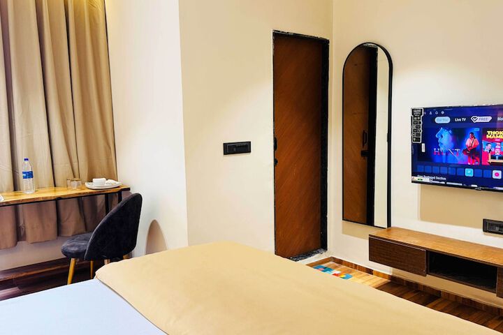 Room 40 of 104