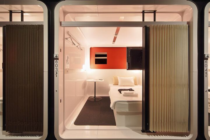 Room 5 of 35
