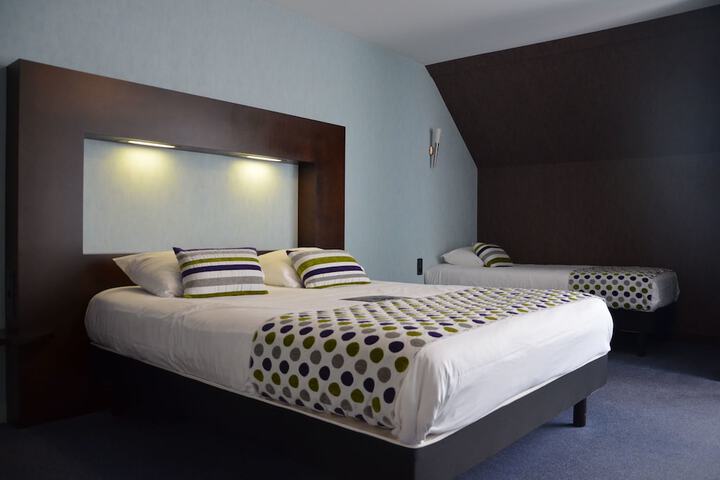 Room 7 of 44