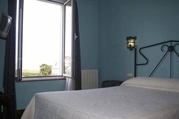 Room 5 of 57