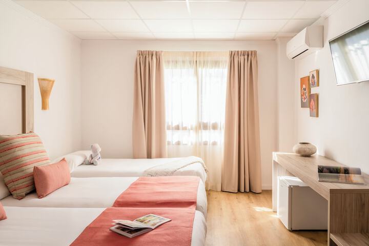 Room 14 of 44