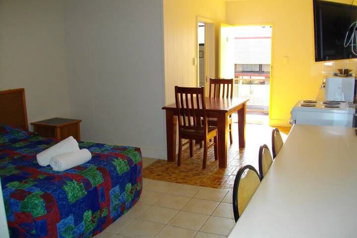 Room 9 of 46