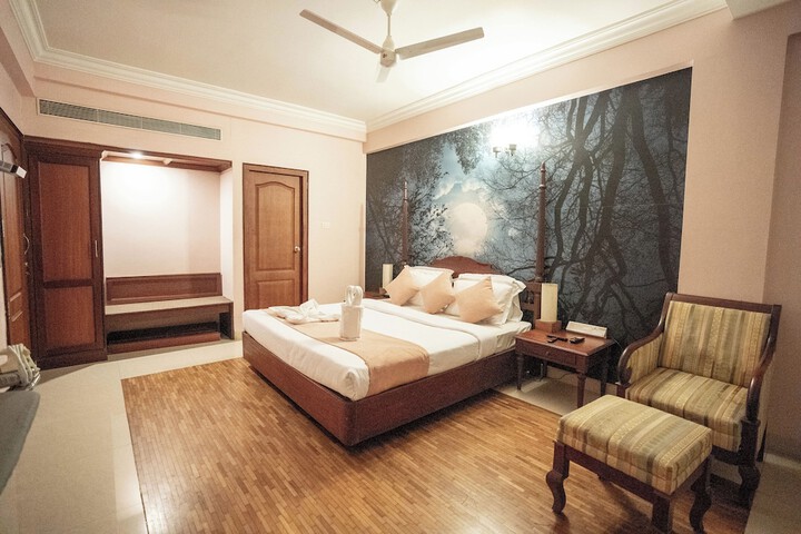 Room 26 of 109
