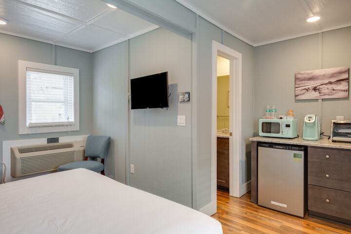 Room 20 of 77