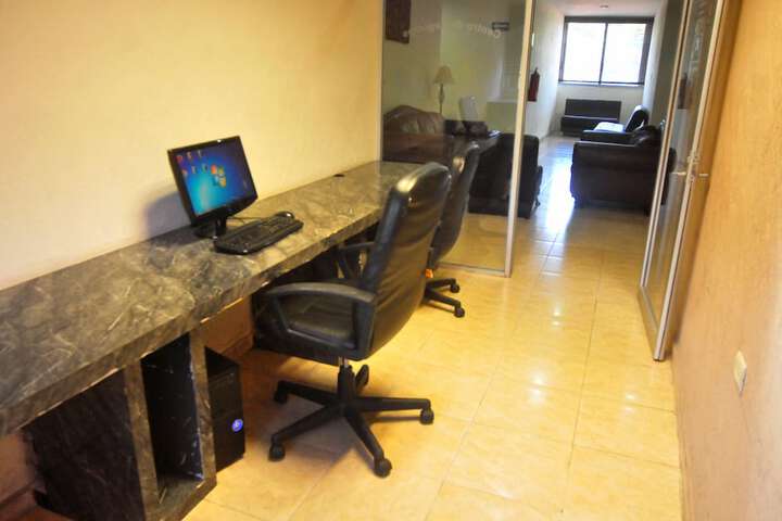 Business Center 87 of 106