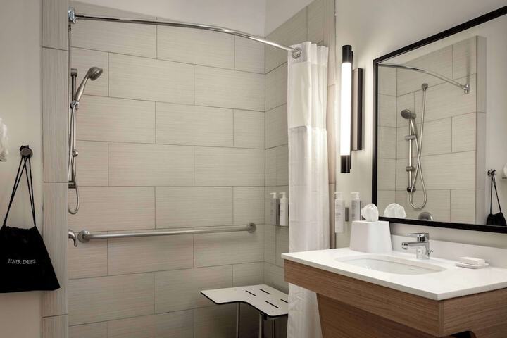 Bathroom shower
