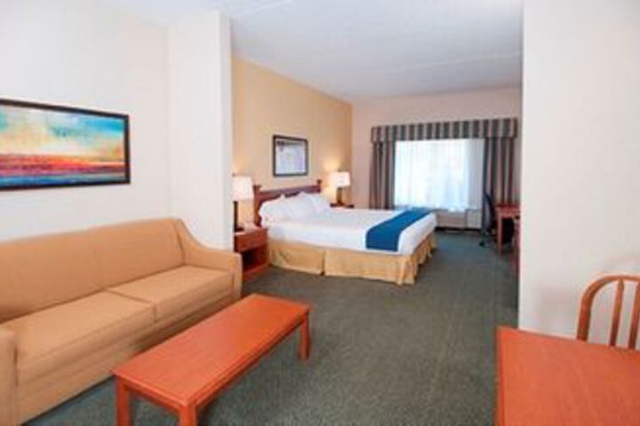 Room 20 of 26