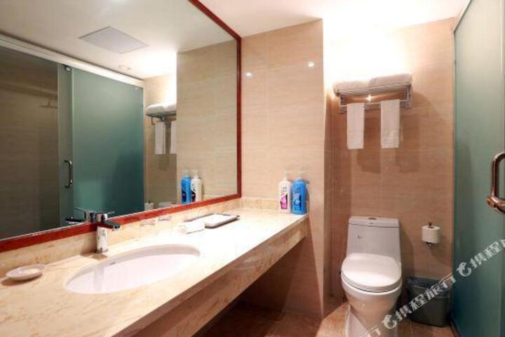 Tianfu Hotel