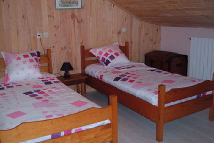 Room 7 of 17