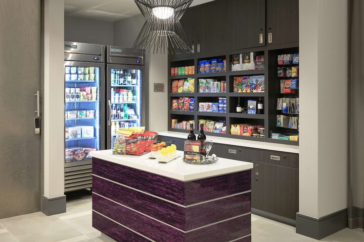 Snack bar