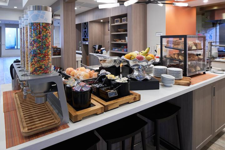 Breakfast buffet