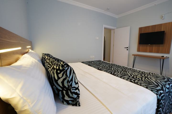 Room 15 of 29