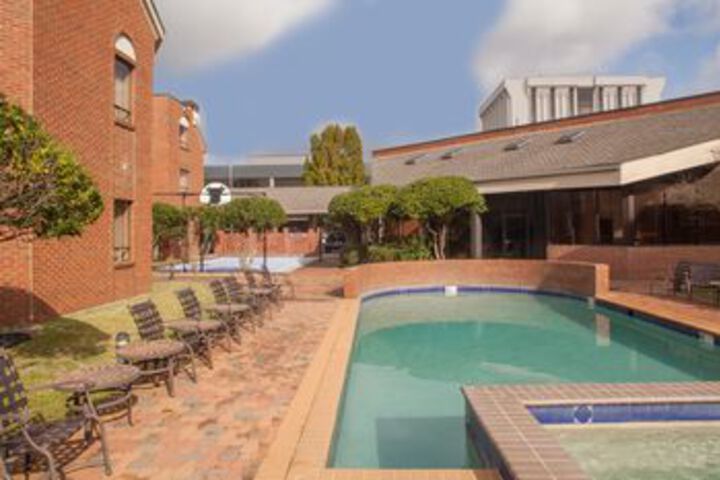 Pool 65 of 81