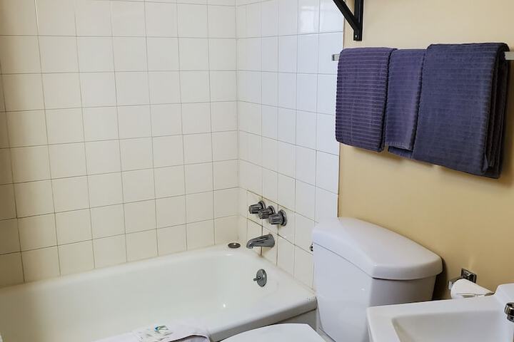 Clean Restrooms