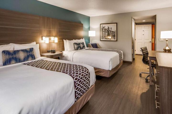 2 Queen Beds Pet Friendly (3 of 13)