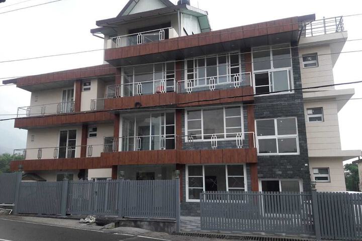 Serene Suites