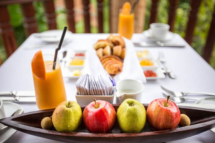 Breakfast/Coffee Service 59 of 91