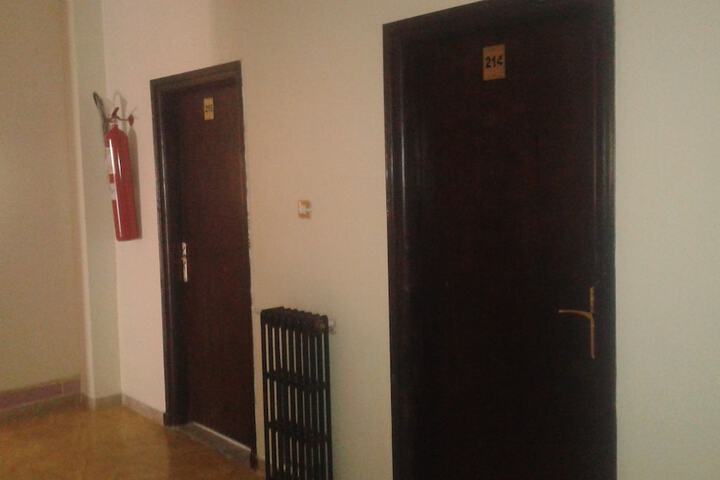 Ballroom/Hall 9 of 11