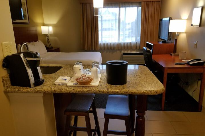 Private kitchenette