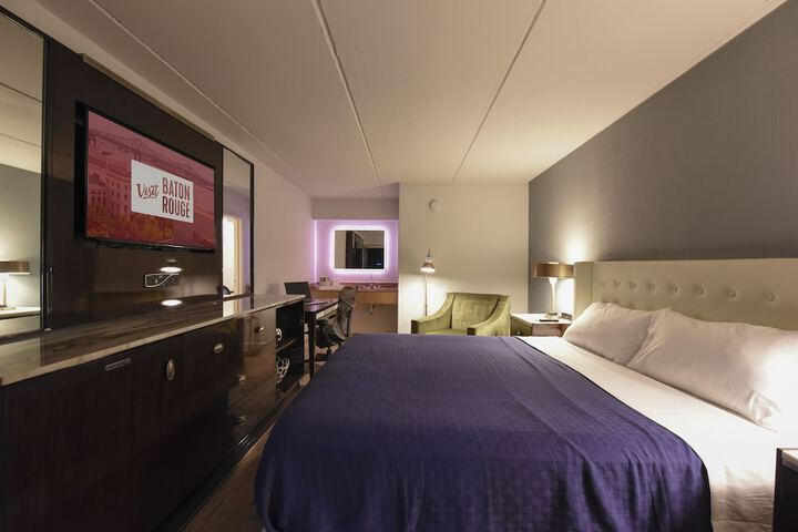 Room 2 of 17