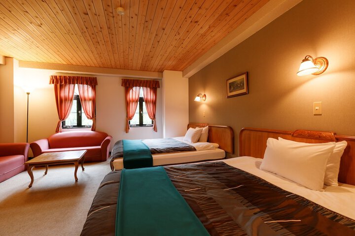 Room 9 of 59