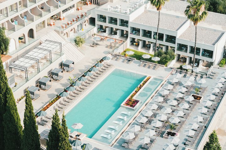 Hotel 150 of 160