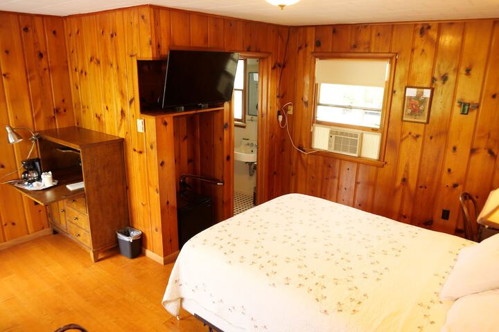 Room 7 of 39