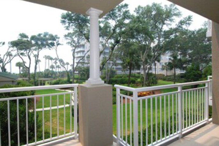Terrace/Patio 2 of 32