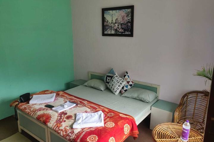 Room 5 of 23