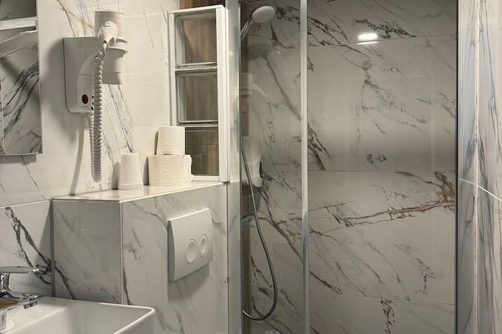 Bath Photo