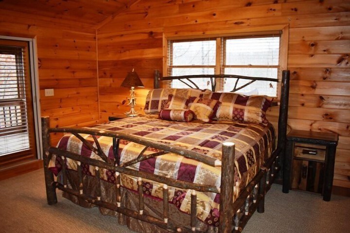 Room 3 of 45