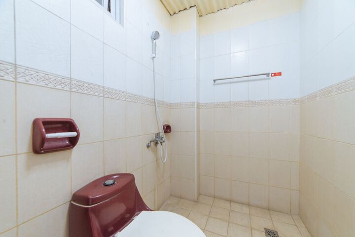 Room 14 of 23