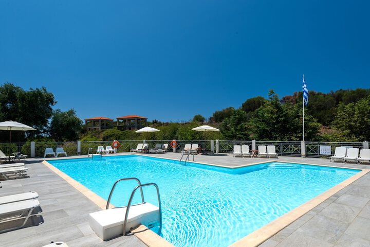 Pool 43 of 65