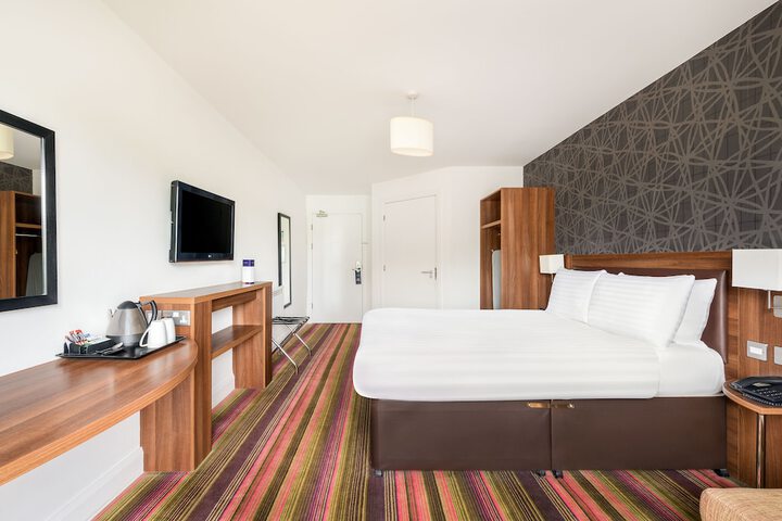 Room 20 of 32