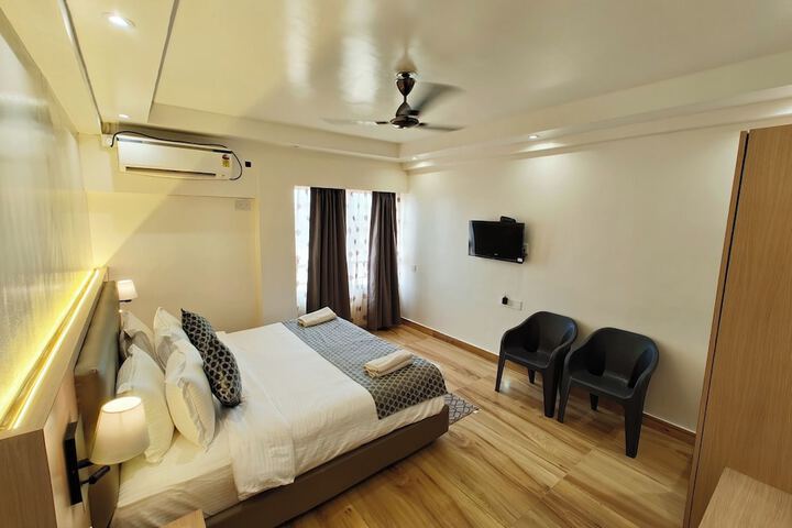 Room 16 of 29