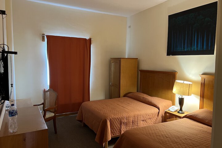 Room 13 of 46