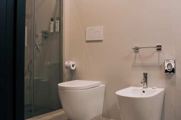Room 20 of 37