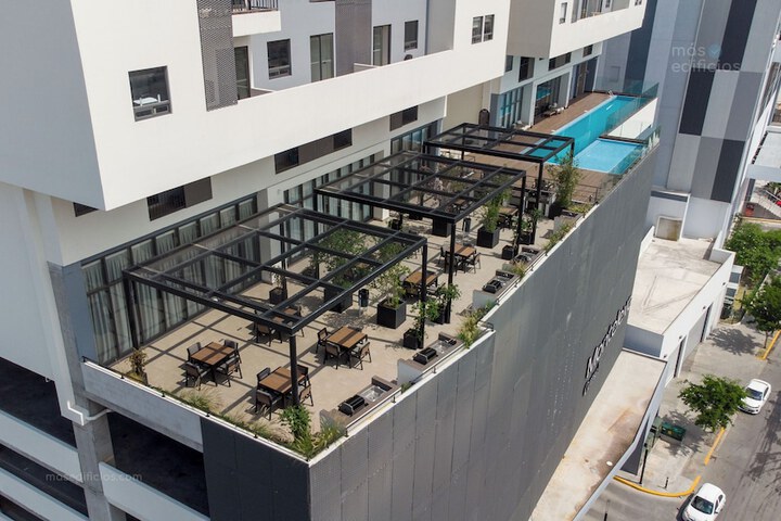 Hotel 244 of 254