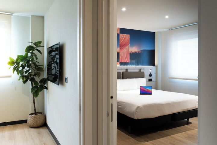 Room 14 of 58