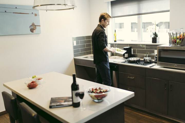 Private kitchen