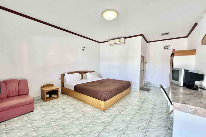 Room 36 of 78