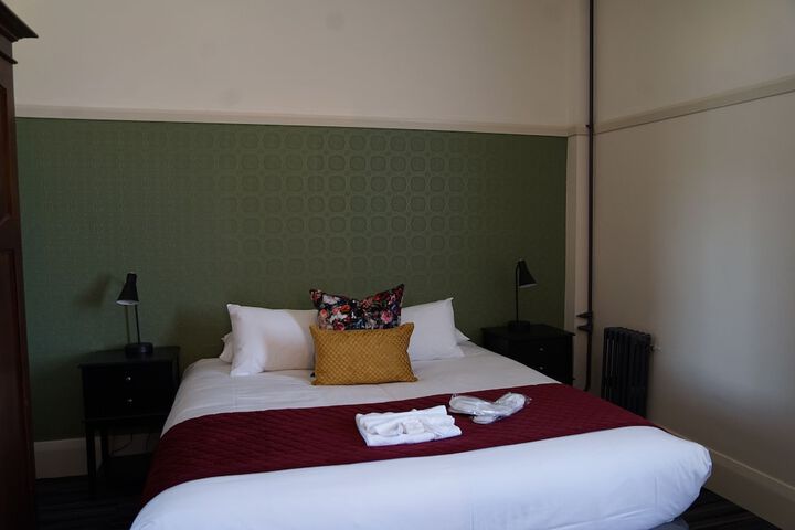 Room 21 of 61
