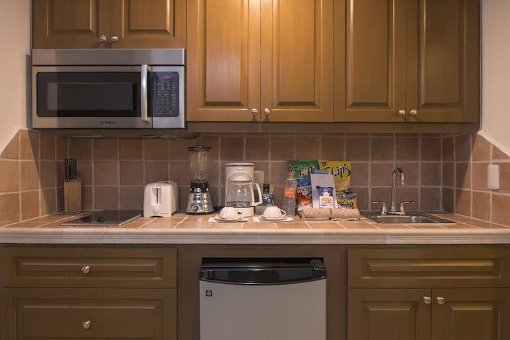 Private kitchenette