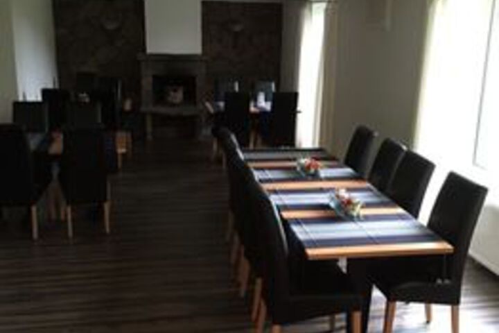 Dining 10 of 26