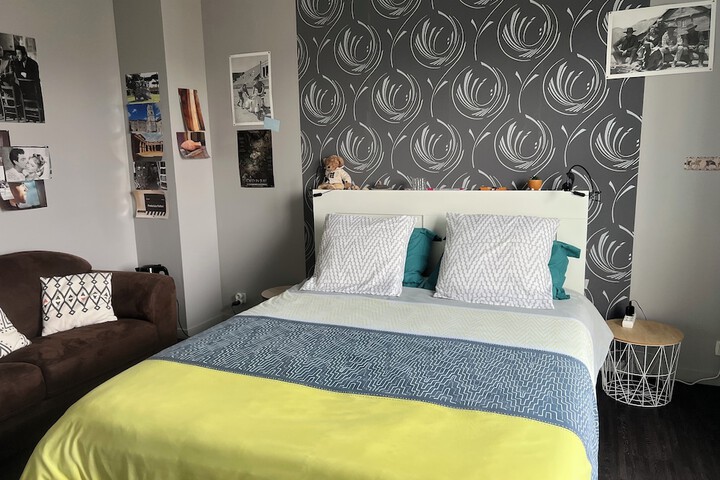 Room 9 of 44