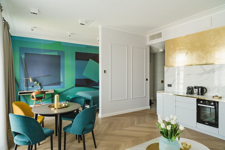 Room 48 of 78