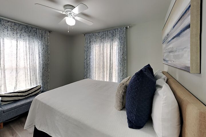 Room 21 of 21
